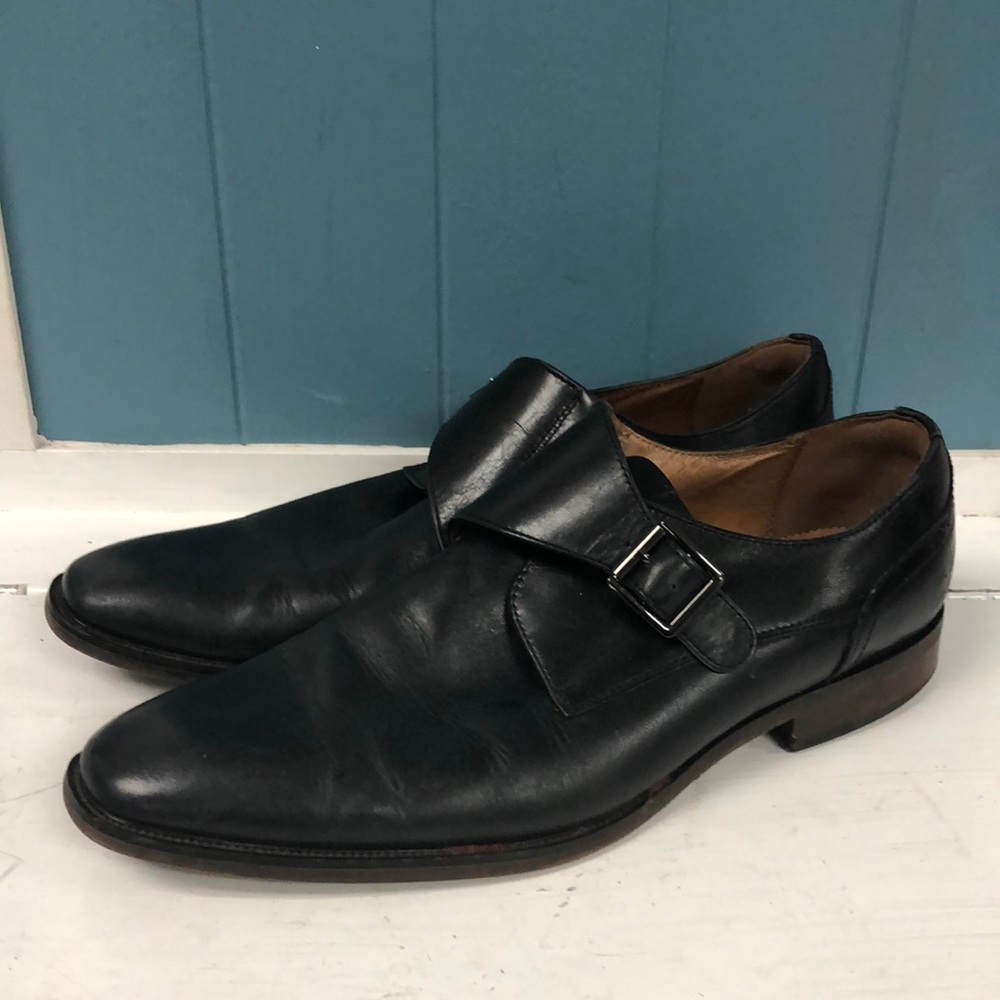 Florsheim leather slip on loafers with buckles men’s size 11M